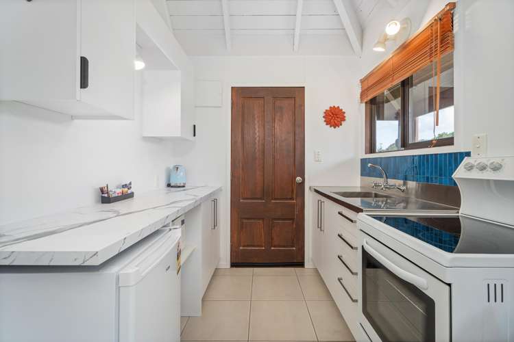 8/223 Main Road Tairua_10