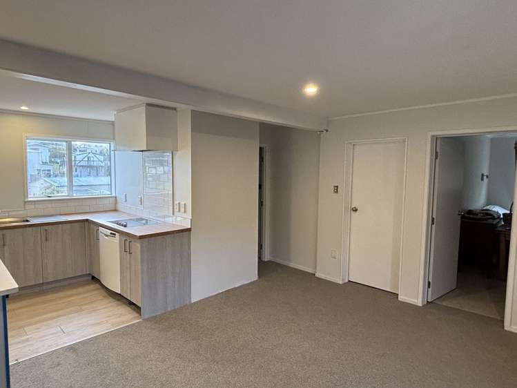 13 Zita Avenue Matakatia_1