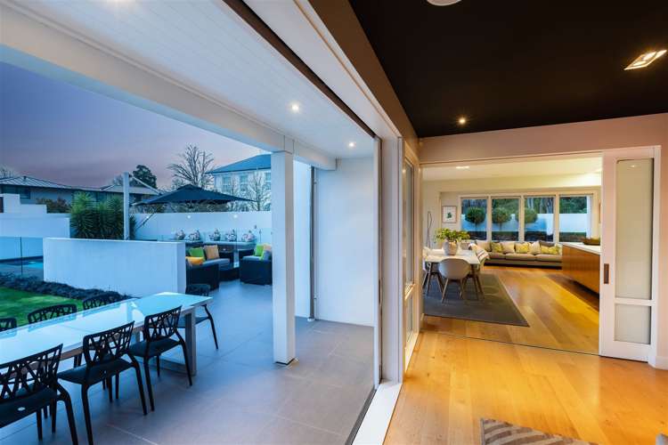 3 Helmores Lane Merivale_22