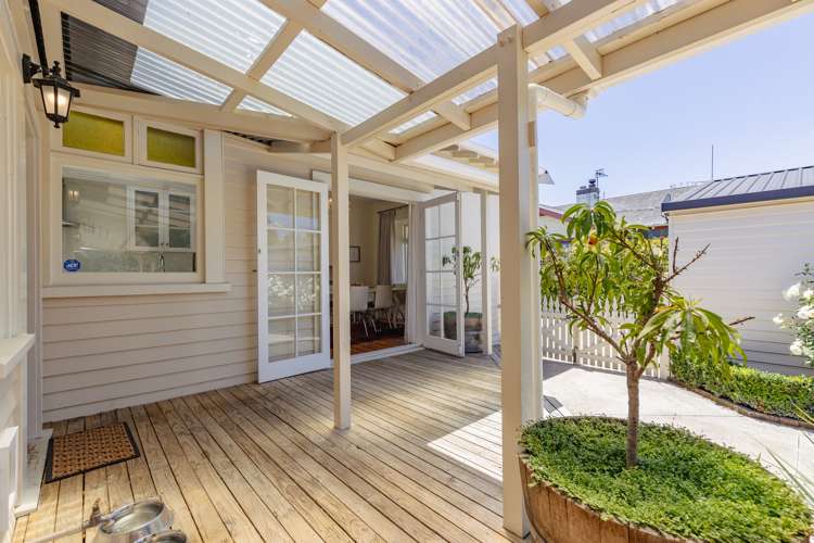 10 Argyle Avenue Takaro_24