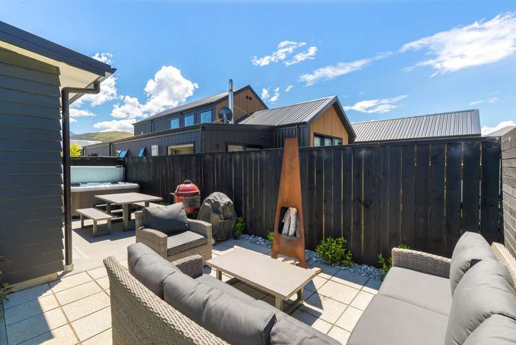 17 Bale Road Jacks Point_19