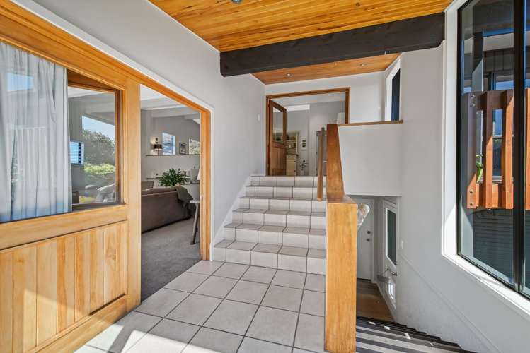 22C Yellowstone Crescent_2