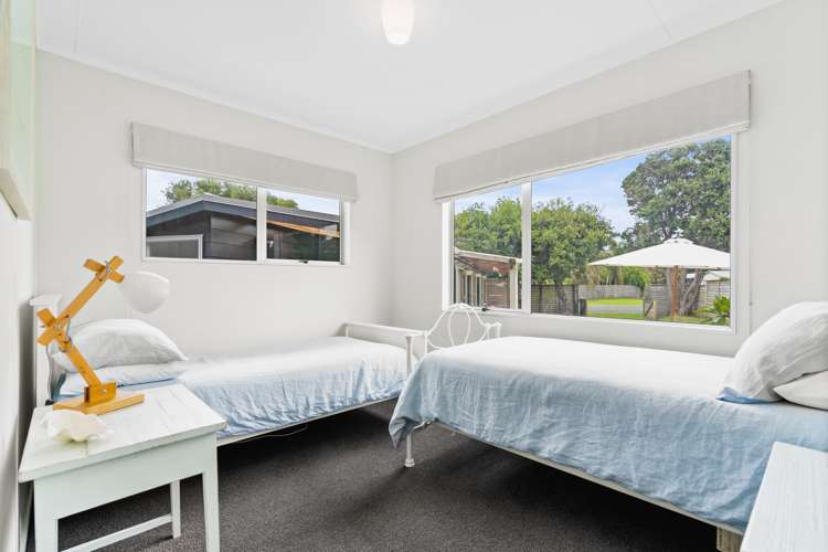 8 Ringer Avenue Matapouri_6