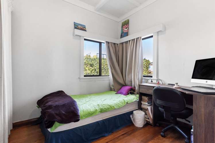 105 Point Chevalier Road Point Chevalier_7