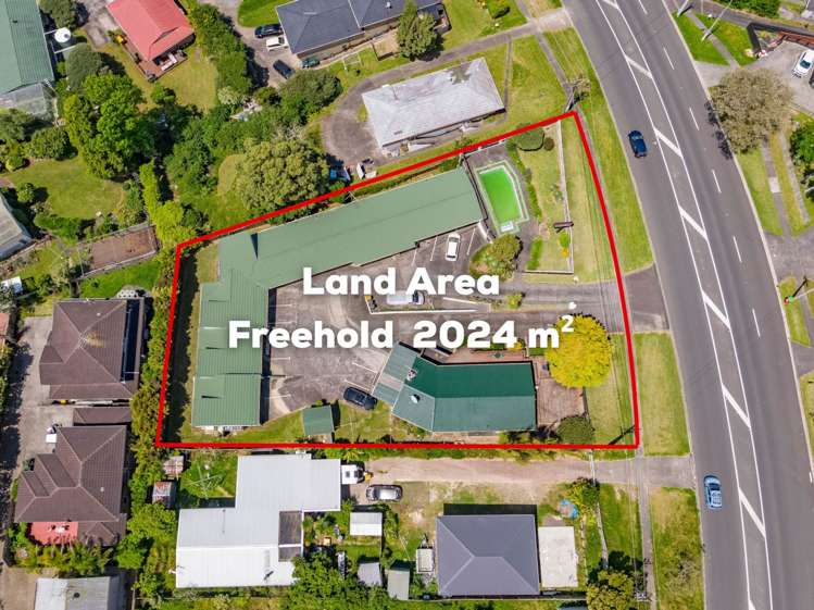 323 - 325 Wairau Road_0