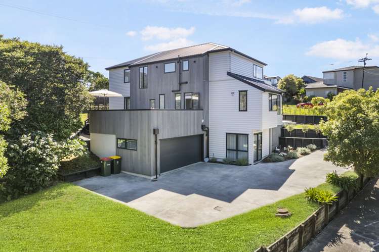 5a Beach Road Mellons Bay_25