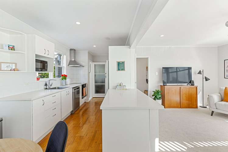 39 Keegan Drive Massey_9