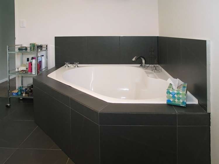 10 Portage Place Whitby_24