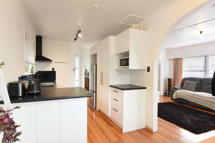 26 Scott Avenue Owhata_2