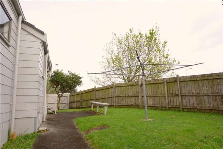 62 Finlayson Avenue Clendon Park_14