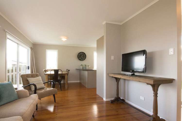 2 Hikurangi Street Te Atatu Peninsula_2