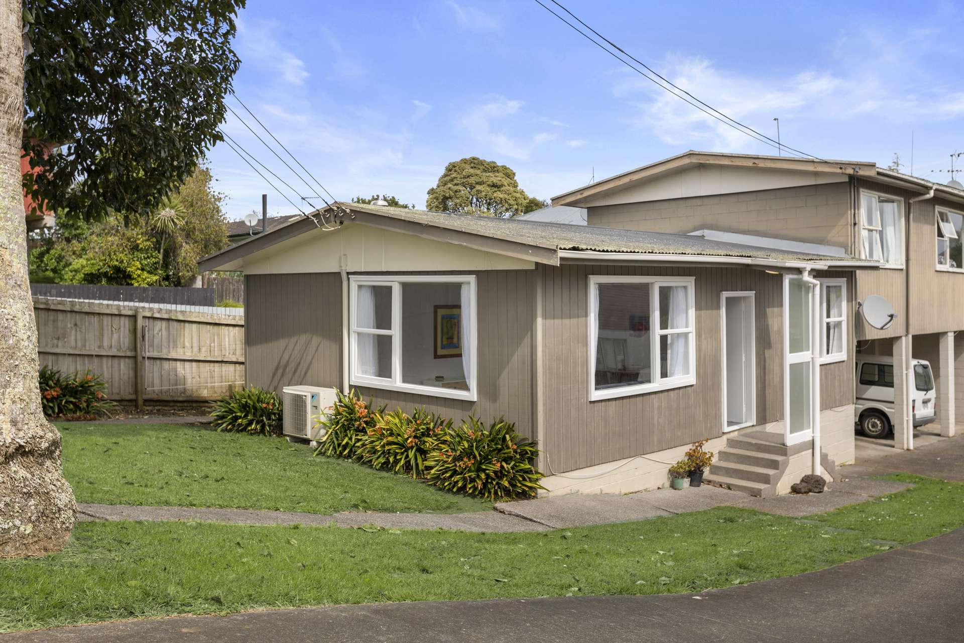 1/6 Leonard Road Mount Wellington_0