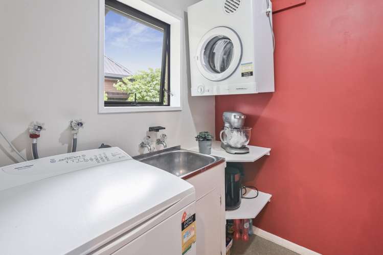 68 Lake Terrace Road Burwood_16