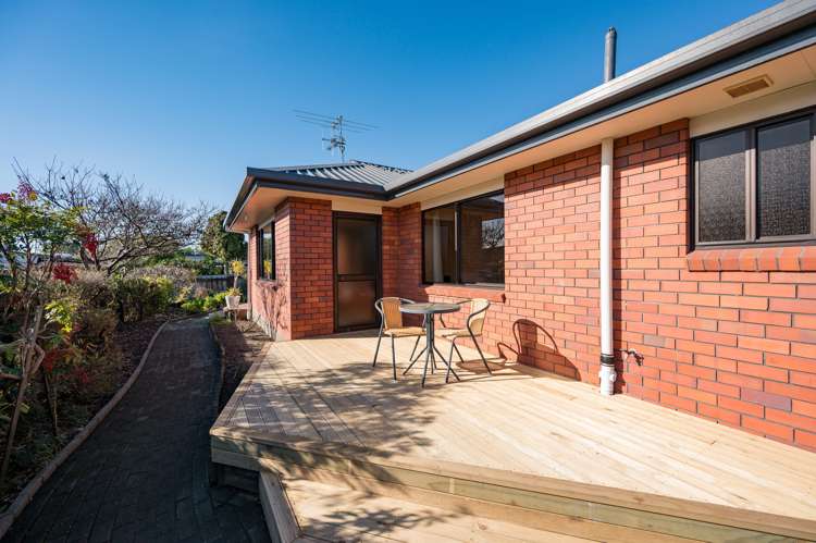 14 Selbourne Avenue Richmond_14