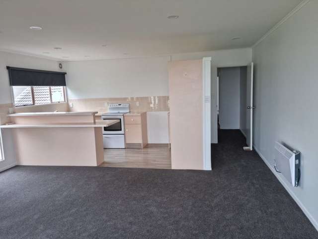 2/27 Willow Avenue Hannahs Bay_4