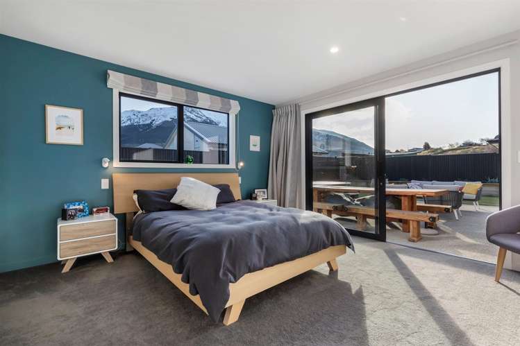 6 Pennycook Place Lake Hawea_2
