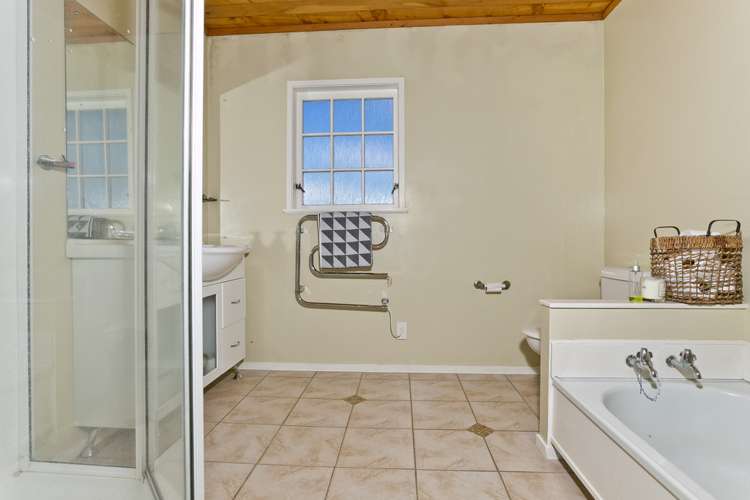 27 Wairau Road Forrest Hill_24