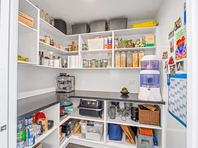 143 Homestead Road Weston_7