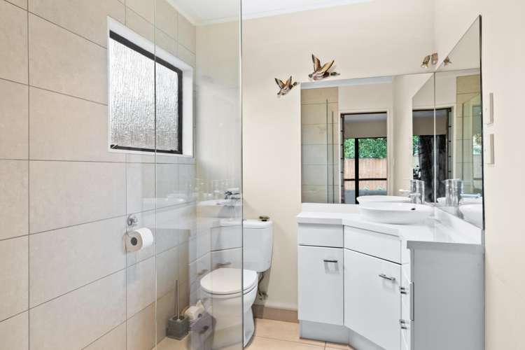 11a Cassino Crescent Onekawa_9