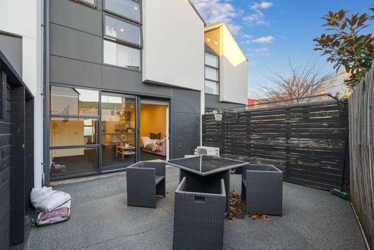 2/259 Kilmore Street Christchurch Central_11