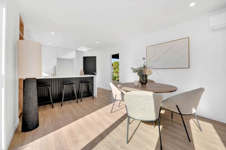 1/97 Cook Street Howick_22