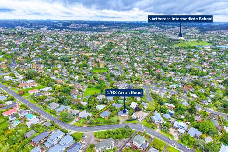 1/63 Arran Road Browns Bay_11