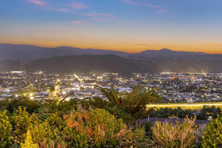 47 Percy Kinsman Crescent Riverstone Terraces_27