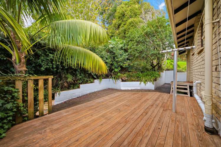2/7 Newstead Avenue Browns Bay_9