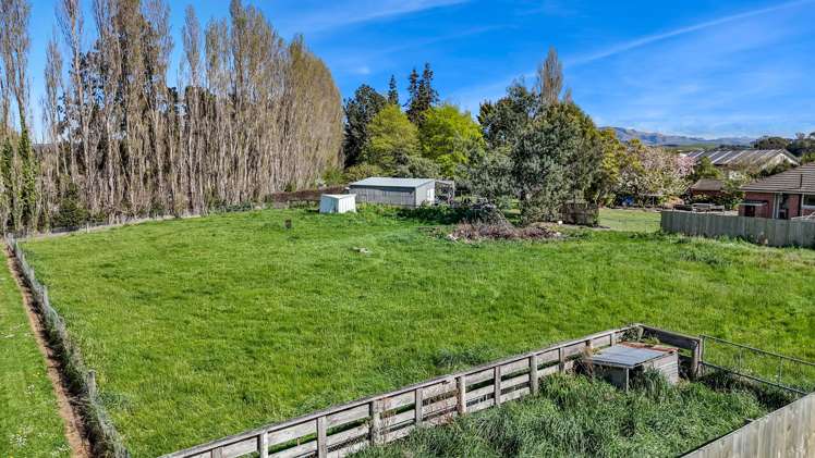 2 Ashworths Road Amberley_18