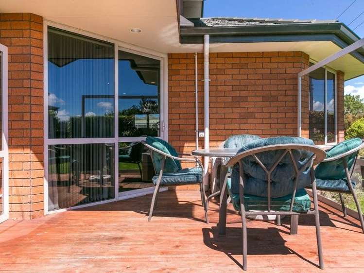 1 Easthaven Place Redwoodtown_15