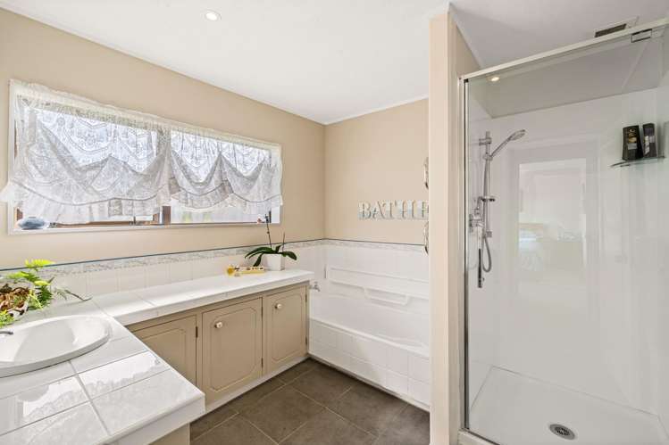 2 Bays Road Orere Point_10