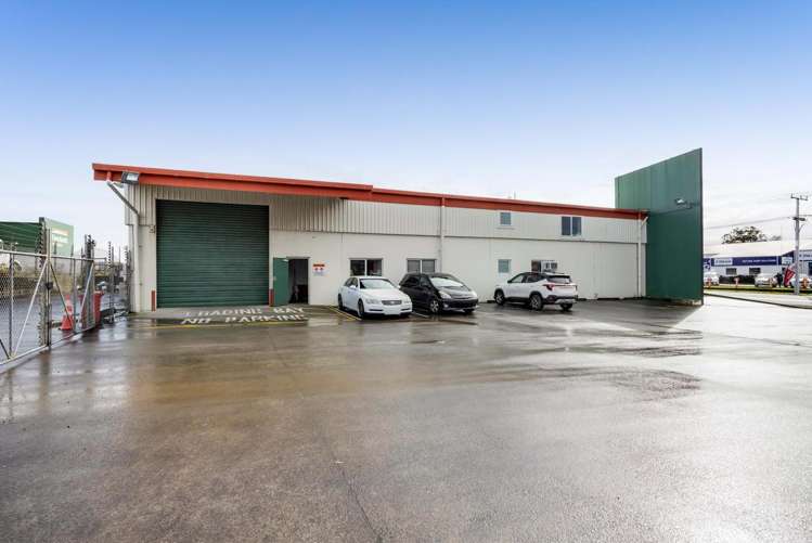 99 Glover Road Hawera_13