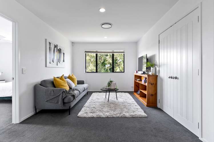 19 Pine Harbour Parade Beachlands_22