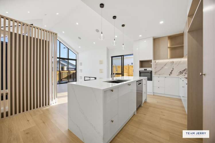 16 Tuwai Crescent Opaheke_6