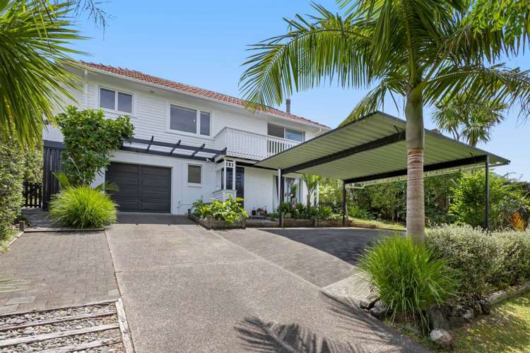 88 Rosario Crescent Red Beach_4