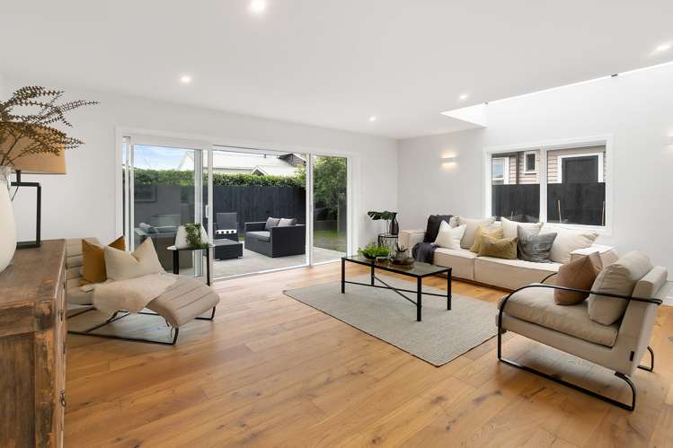 18 Tui Street Point Chevalier_1