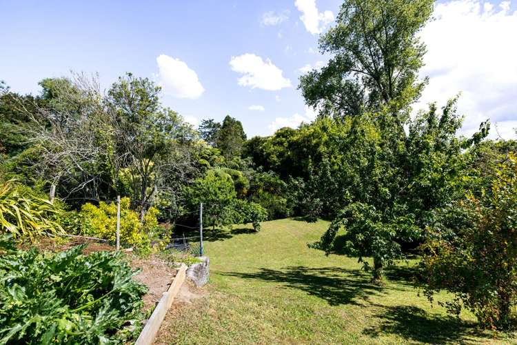 19 Mabian Crescent Deanwell_25