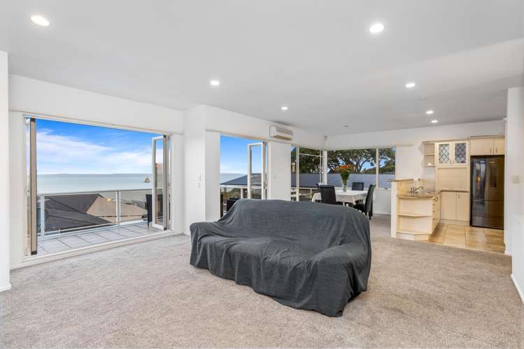 1019A Whangaparaoa Road Manly_9