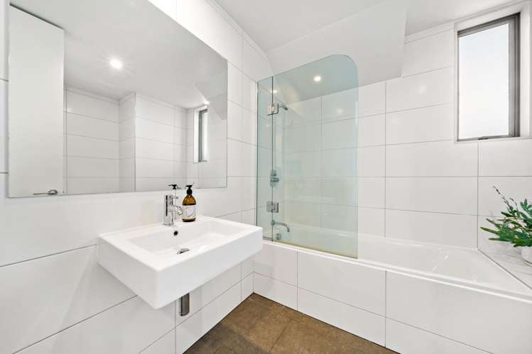 36 Mauranui Avenue Epsom_18