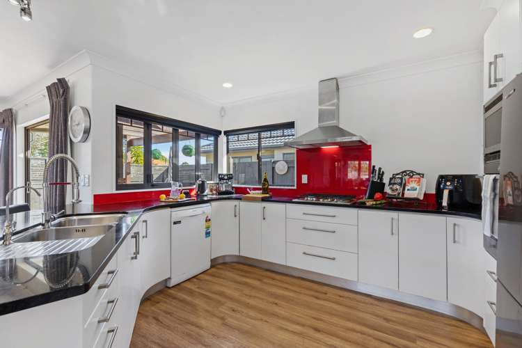 54 Corinth Grove Papamoa_7