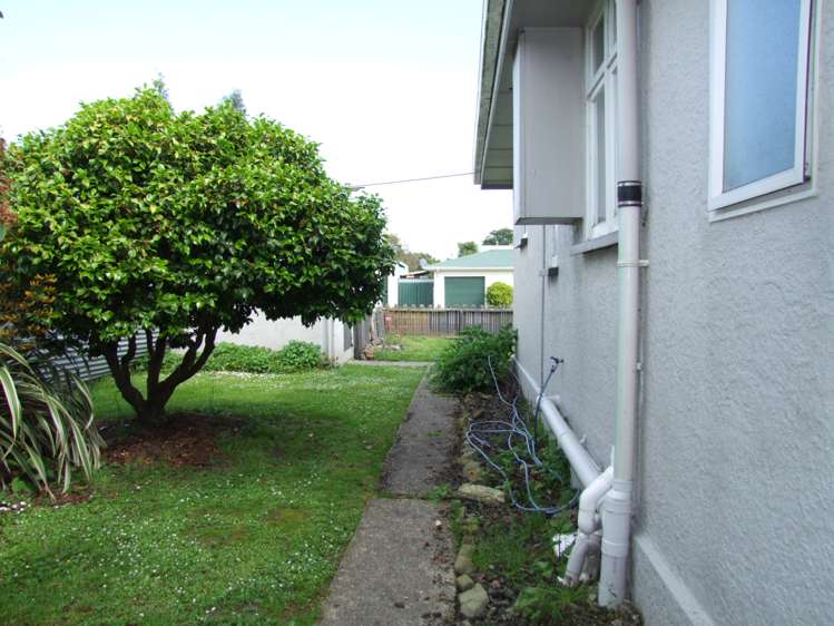 9 Ossian Street Milton_13