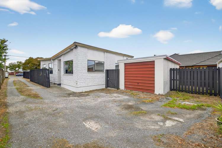 270 Breezes Road Aranui_22