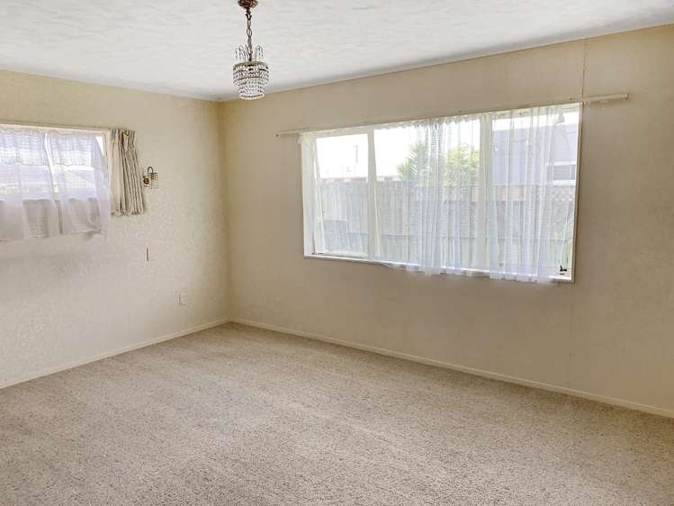 81 Winchester Street 10516_5