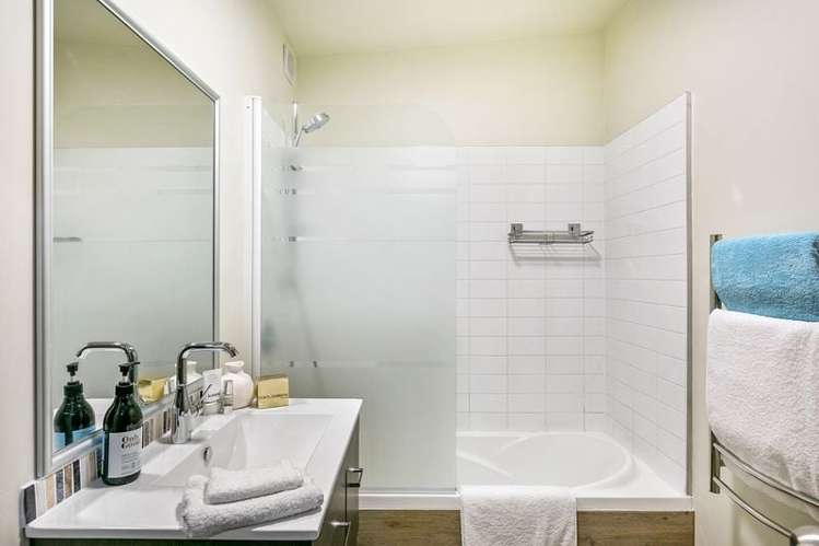 68/42 Holly Street Avondale_8