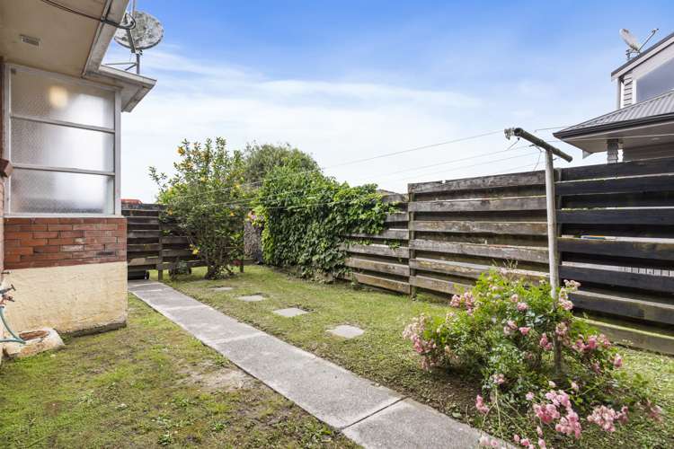 2/34 Lake Pupuke Drive Takapuna_15