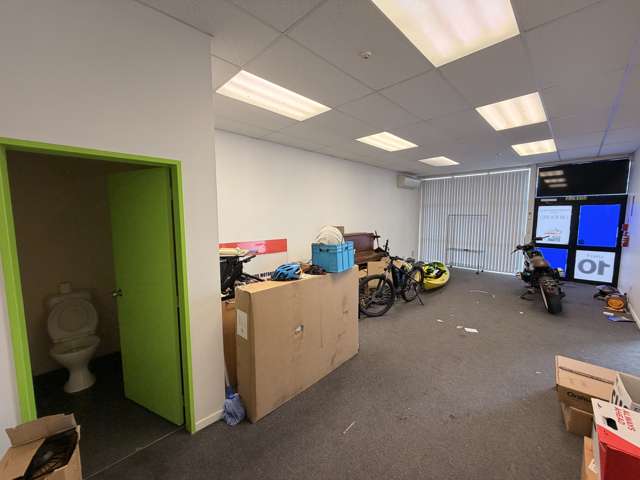 AG10/5 Bouverie Street Petone_2