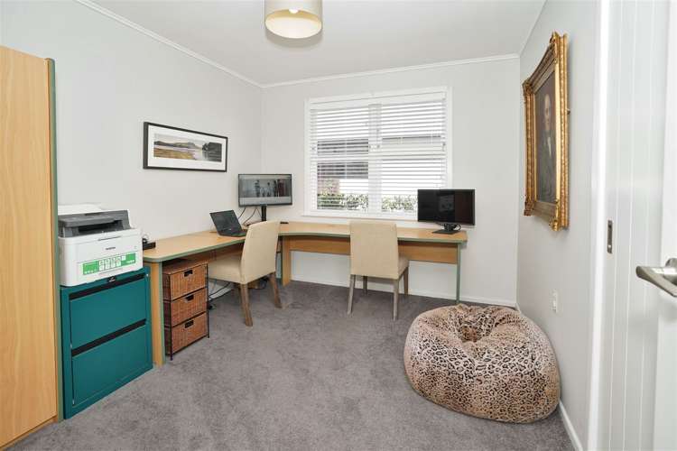 11 Mcdowall Place Queenwood_9