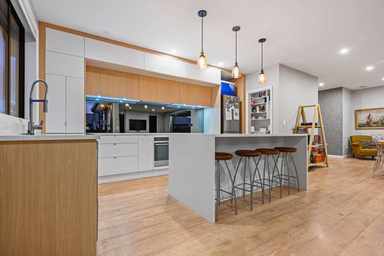 2 Helen June Avenue Flagstaff_11