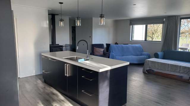 1 York Road Midhirst_4