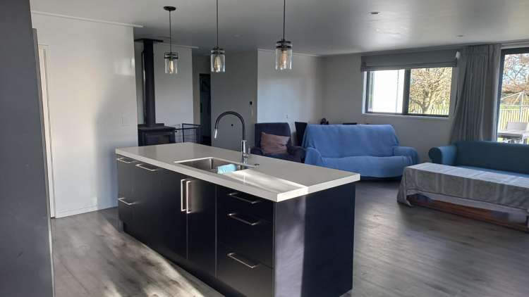 1 York Road Midhirst_4